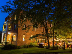 Отель Balch Hotel  Дафер